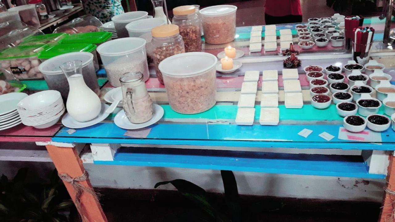 פוארטו איגואסו Hotel Los Amigos מראה חיצוני תמונה